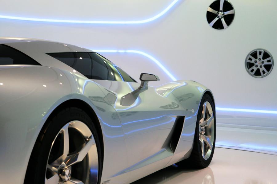  Chevrolet Stingray Concept 2009 года  (фото 29 из 55)